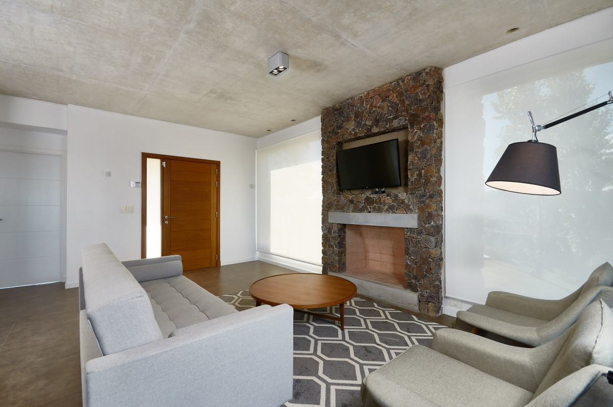 Apartamento de 2 dormitorios, Edificio Q Punta Ballena · Foto 3