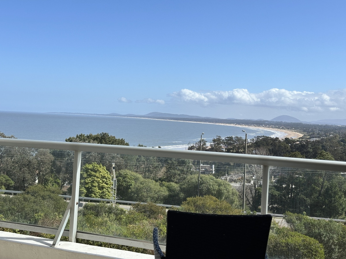 Apartamento en alquiler en Punta Ballena