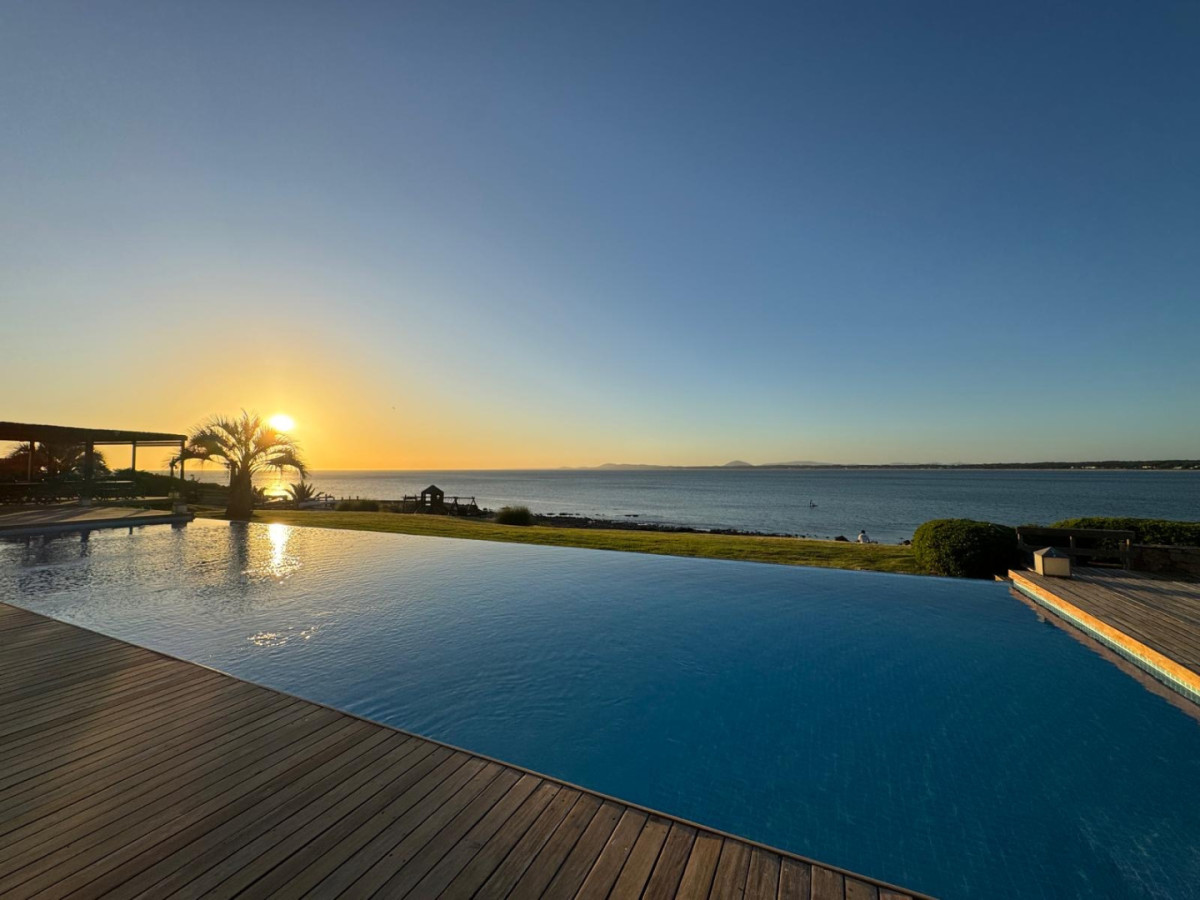 Apartamento en venta en Punta Ballena