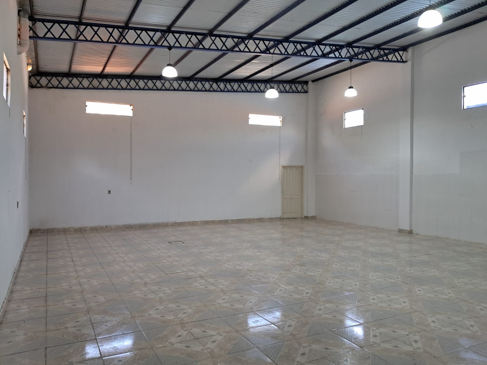 ALQUILO DEPÓSITO CON SHOWROOM Y OFIC. EN V. ELISA – ZONA ZAVALAS CUE Y ACCO SUR — foto 2