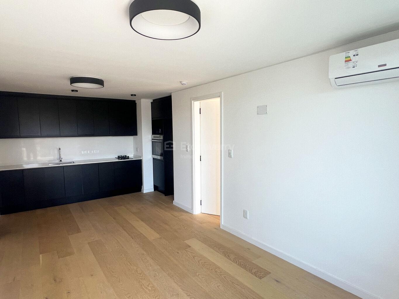 Alquiler frente al GOLF apartamento 1 dormitorio con garaje  a estrenar DOMUS Punta Carretas con ame · Foto 3