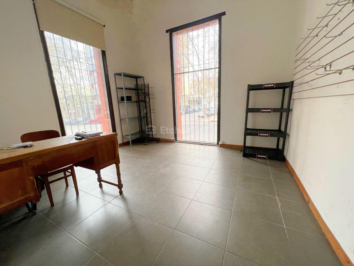 Venta Casa Padrón Único Cordón Ideal Vivienda Local Comercial o Uso Mixto con Garaje Y Azotea - foto 2