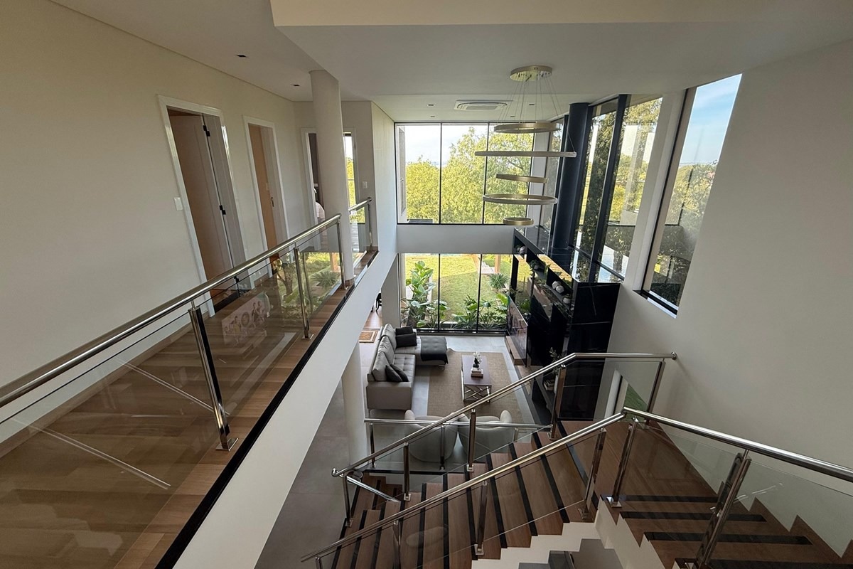 EN VENTA HERMOSA RESIDENCIA EN AGUA VISTA ENCARNACION — foto 3