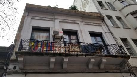 Soriano Y Quijano, Ideal Inversor, Pu, Amplio Local En Planta Baja Y Casa