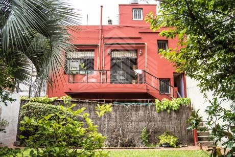 Casa En Pocitos Reciclada - Ideal Para Empresa O Inversores.
