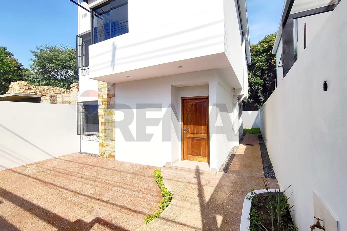 Duplex - Venta - San Lorenzo, Central, Paraguay — foto 2