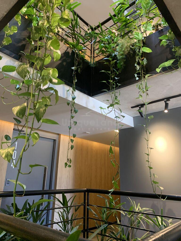Apartamento de 1 dormitorio en Malvín-Edificio Cathan-Piscina-Cochera opcion · Foto 6