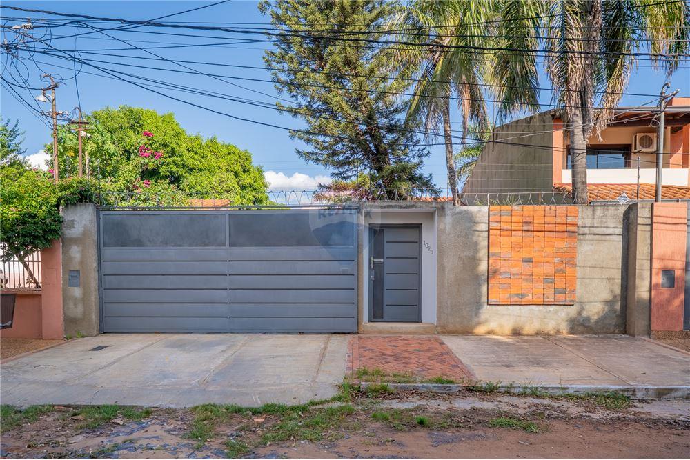 CASA EN VENTA - NAZARETH — foto 2