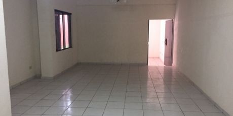 Para Empresa Funcional Casita De Una Planta - Santa Cruz De La Sierra