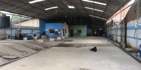En Zona Comercial GalpÓn Amplio - Santa Cruz De La Sierra