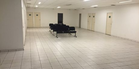 En Zona EstratÉgica Amplio Local Comercial - Santa Cruz De La Sierra