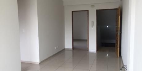 En Equipetrol Bonito Y Funcional Departamento - Santa Cruz De La Sierra