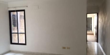 Bonito Y Cómodo Departamento En Condominio - Santa Cruz De La Sierra