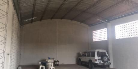 En Zona Comercial Galpón - Santa Cruz De La Sierra