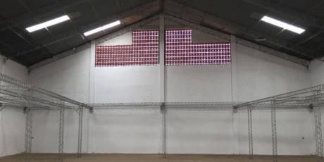 Amplio Galpón En Zona Comercial - Santa Cruz De La Sierra