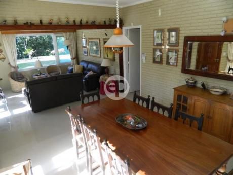 Casas En Jardines De Cordoba