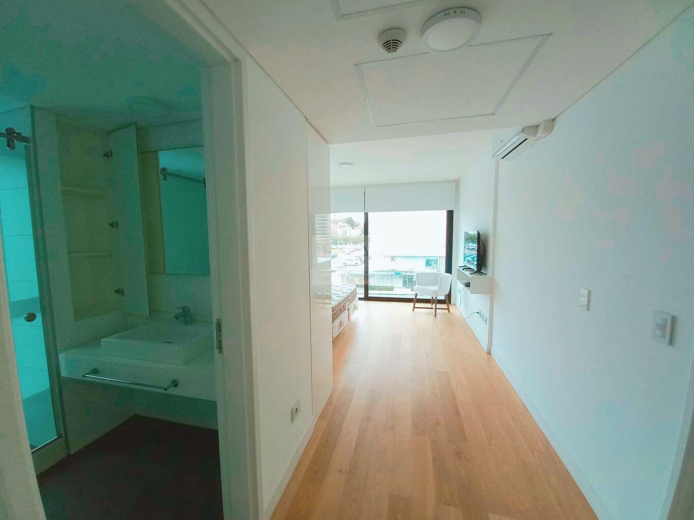 Apartamento de 1 Dormitorio Amoblado en Forum, Puerto del buceo · Foto 9