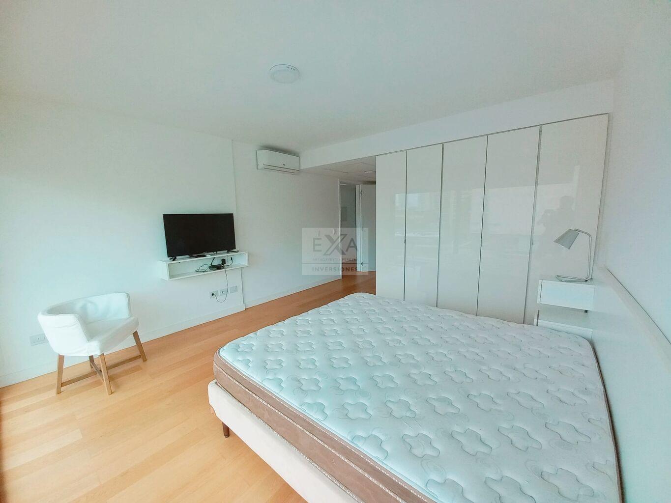 Apartamento de 1 Dormitorio Amoblado en Forum, Puerto del buceo · Foto 12