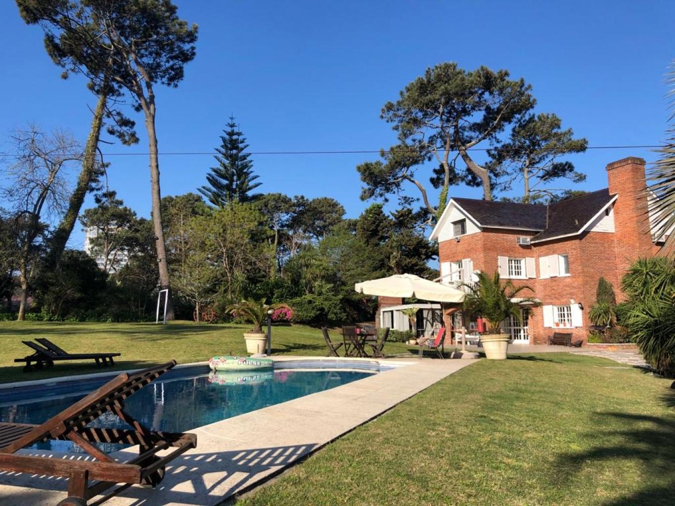 Casa en venta en Cantegril