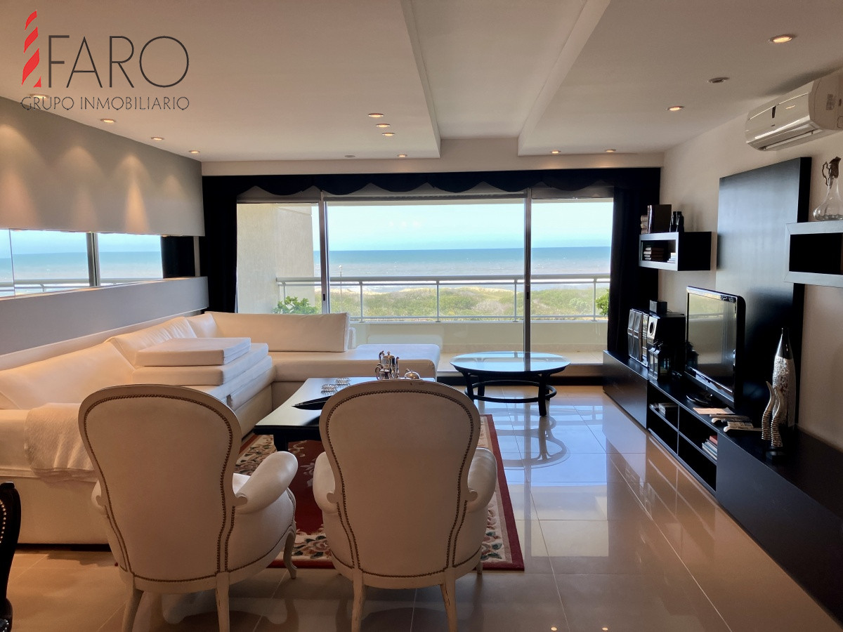 Apartamento en Brava 3 dormitorios con terraza y 2 cocheras · Foto 2