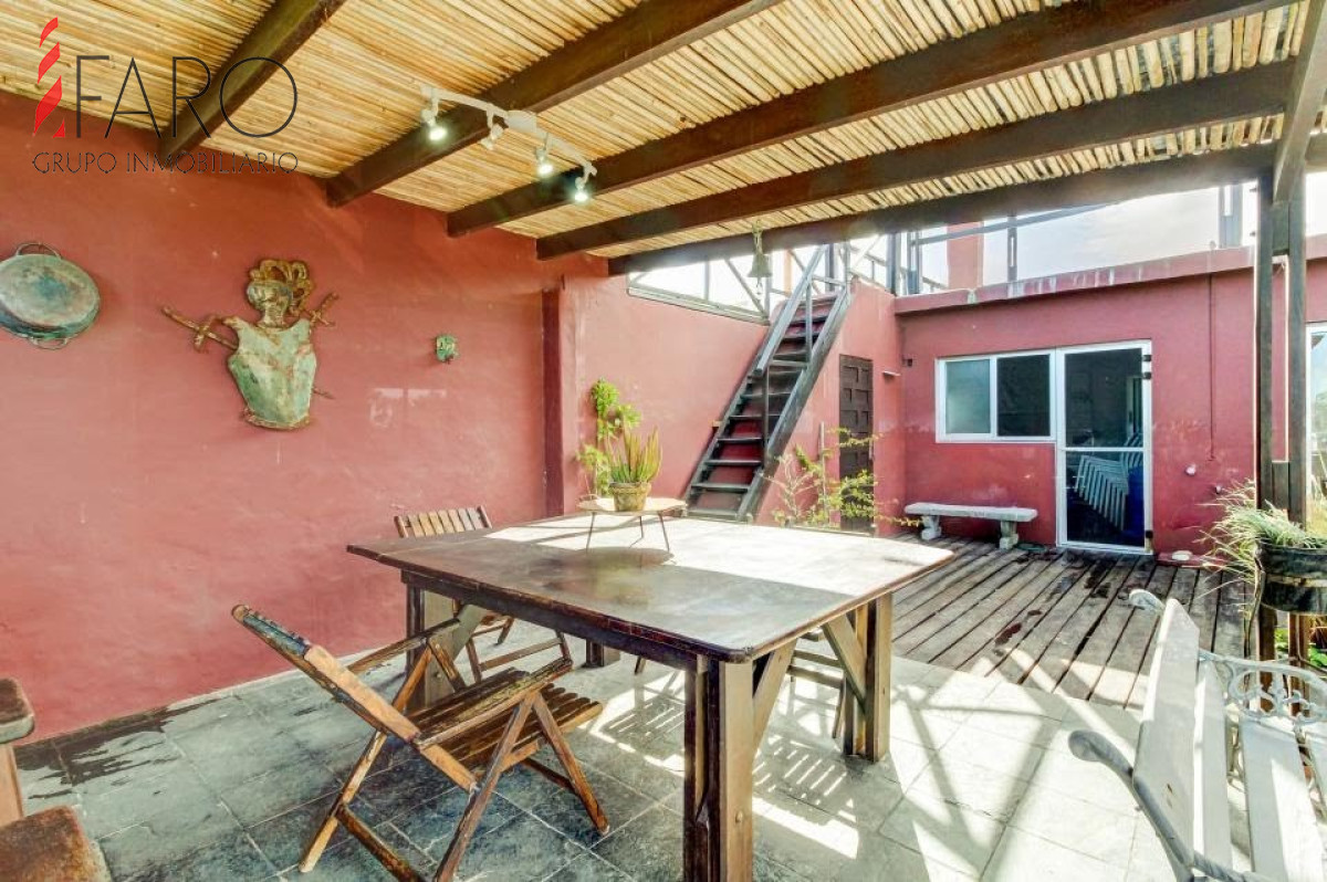 Casa en Altos de Punta Piedras 4 dormitorios y dependencia con parrillero techado · Foto 12