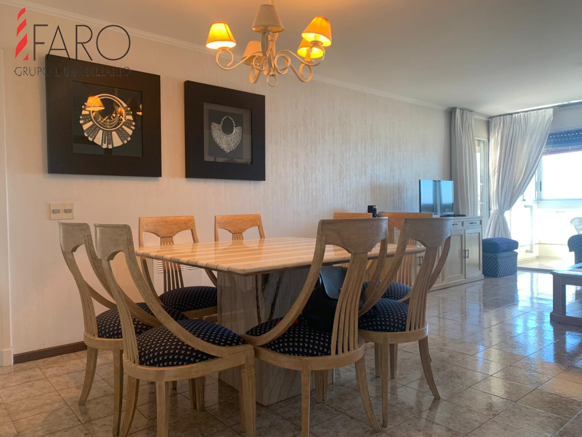 Apartamento en Mansa 3 dormitorios y dependencia, garage · Foto 5