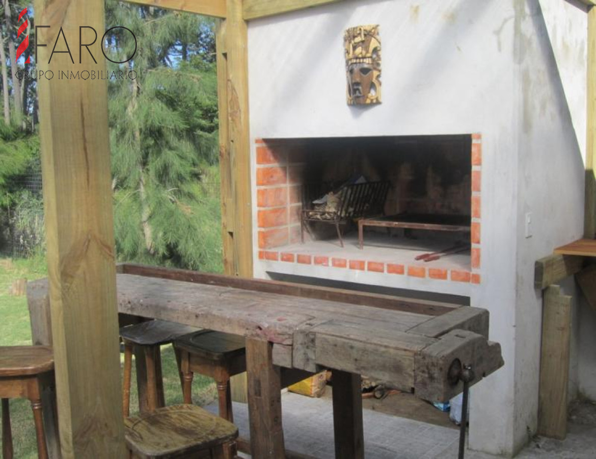 Casa en barrio privado en Jardines de Córdoba 4 dormitorios con parrillero · Foto 3