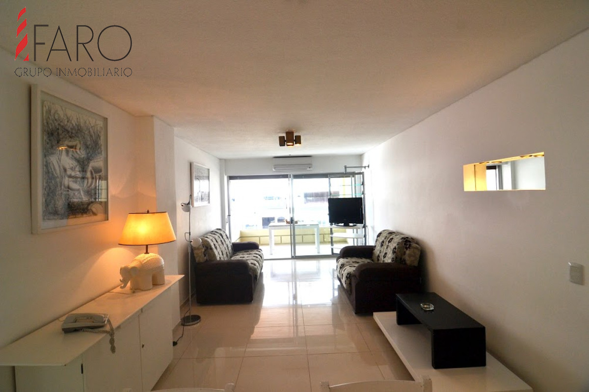 Apartamento en Mansa 3 dormitorios con terraza · Foto 4