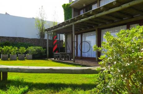 Casa En Complejo Privado En El Chorro 3 Dormitorios Con Piscina Y Parrillero