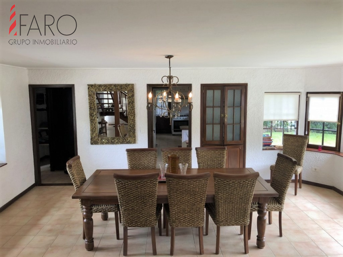 Cómoda Casa de 5 Dormitorios y Piscina Climatizada en Punta del Este · Foto 6