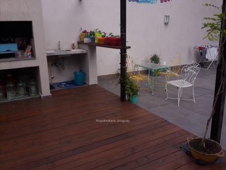 75540 - Venta Apartamento 2 Dormitorios Pocitos Con Patio Y Garaje