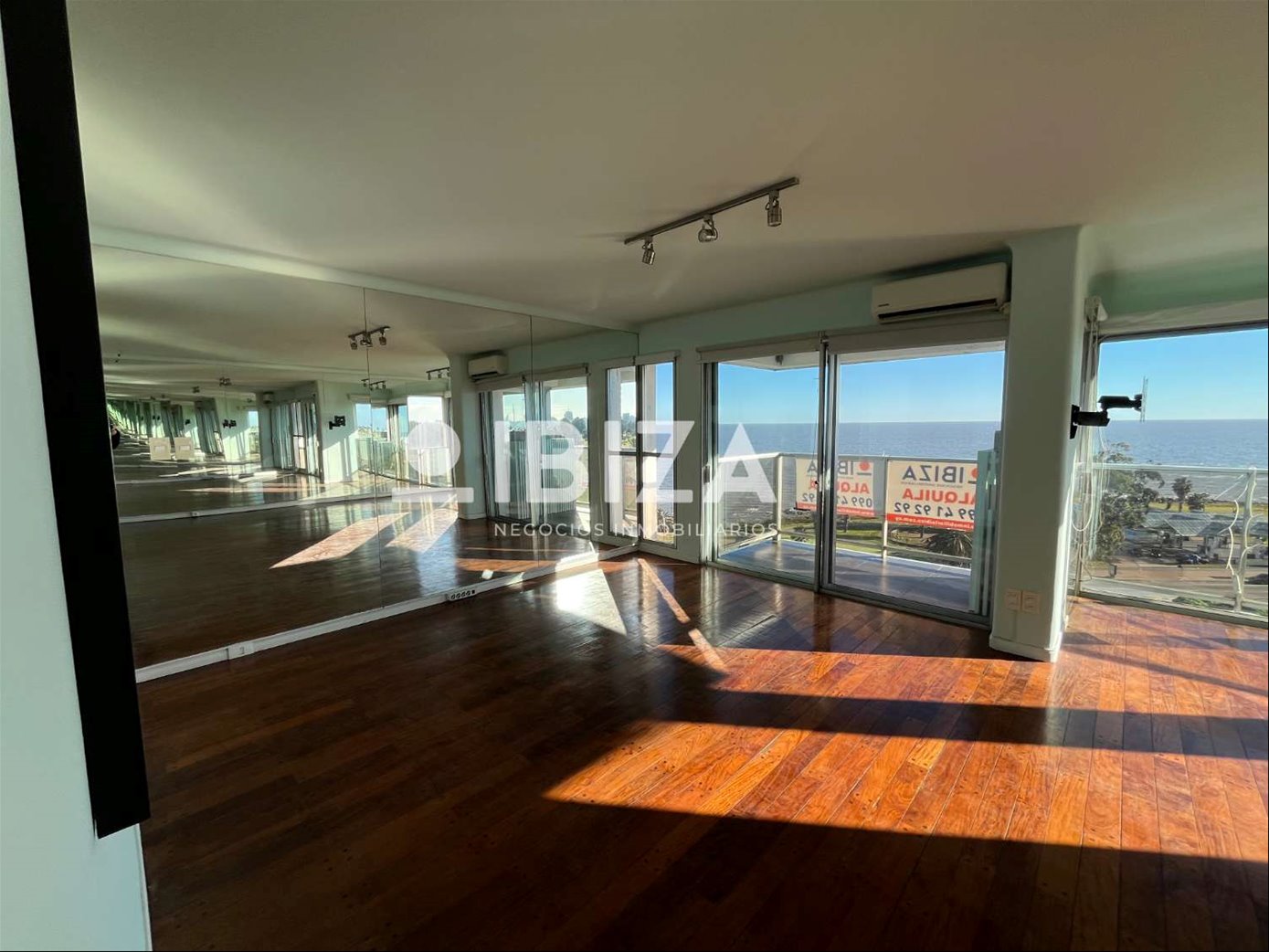 Golf alquiler Apartamento 3 dorm, servicio y Garage
