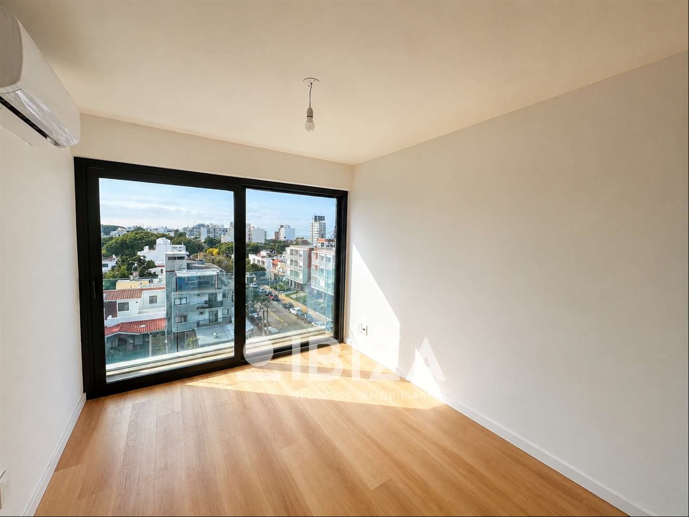 Malvín Apartamento 1 dormitorio con terraza Opción garage