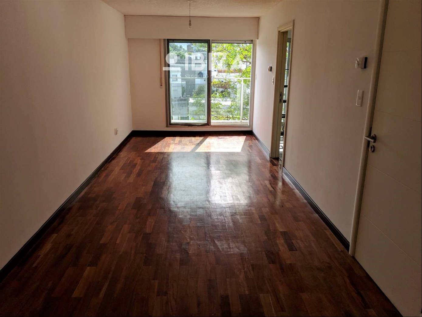 Apartamento 1 Dormitorio Terraza y Garage en Villa Biarritz.