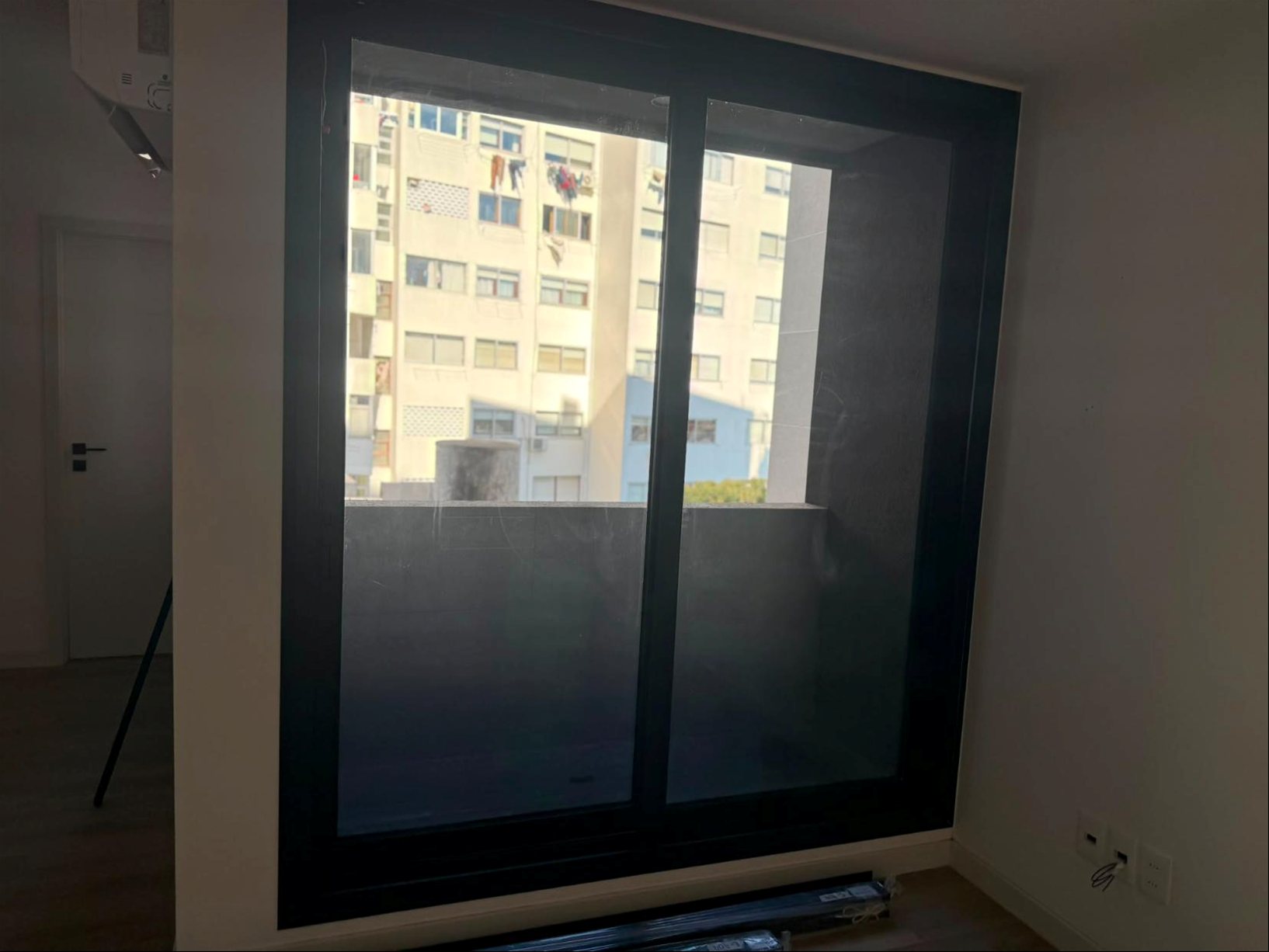 Alquiler Monoambiente a estrenar en la Blanqueada con aire, calefón, horno y anafe. · Foto 11