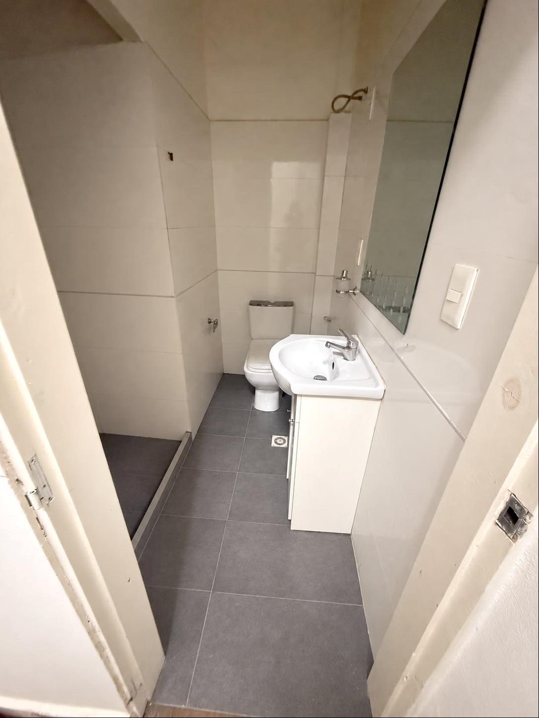 Oportunidad Casa en la Comercial sin gastos comunes · Foto 10
