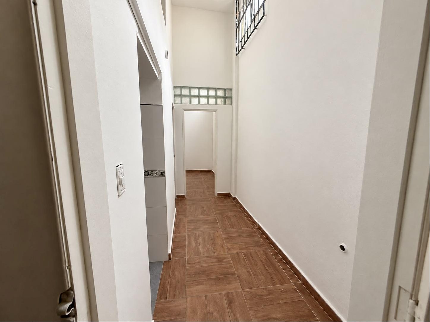 Oportunidad Casa en la Comercial sin gastos comunes · Foto 4