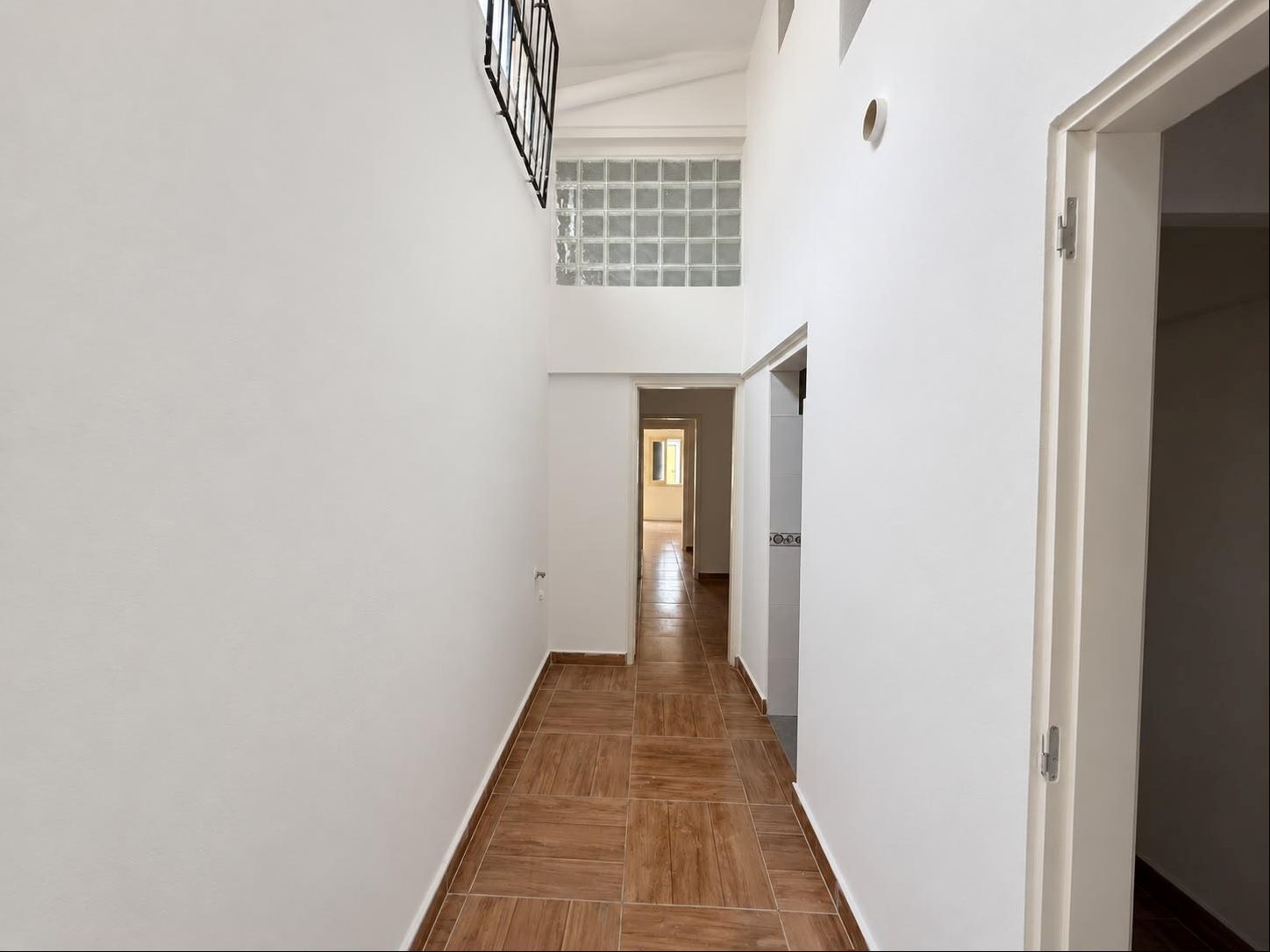 Oportunidad Casa en la Comercial sin gastos comunes · Foto 5