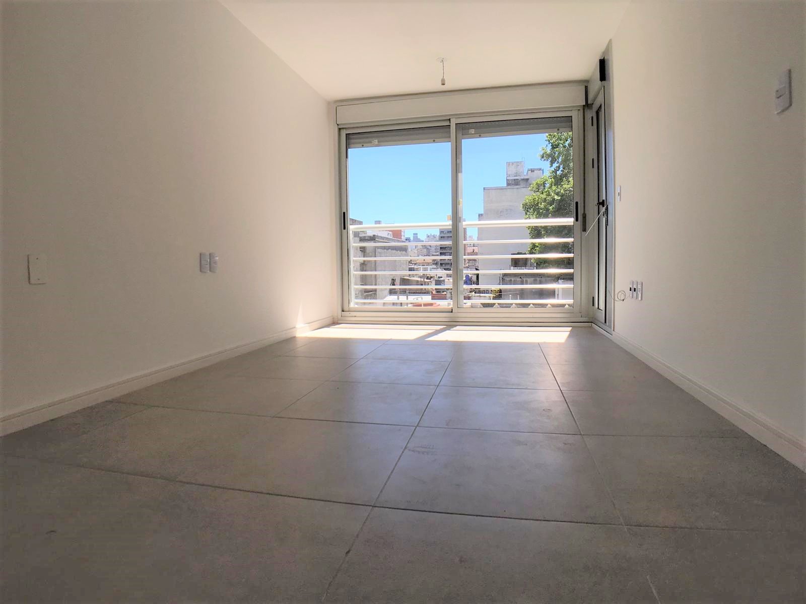 Alquiler de apartamento de 1 dormitorio en Cordón, Soho Minas · Foto 1