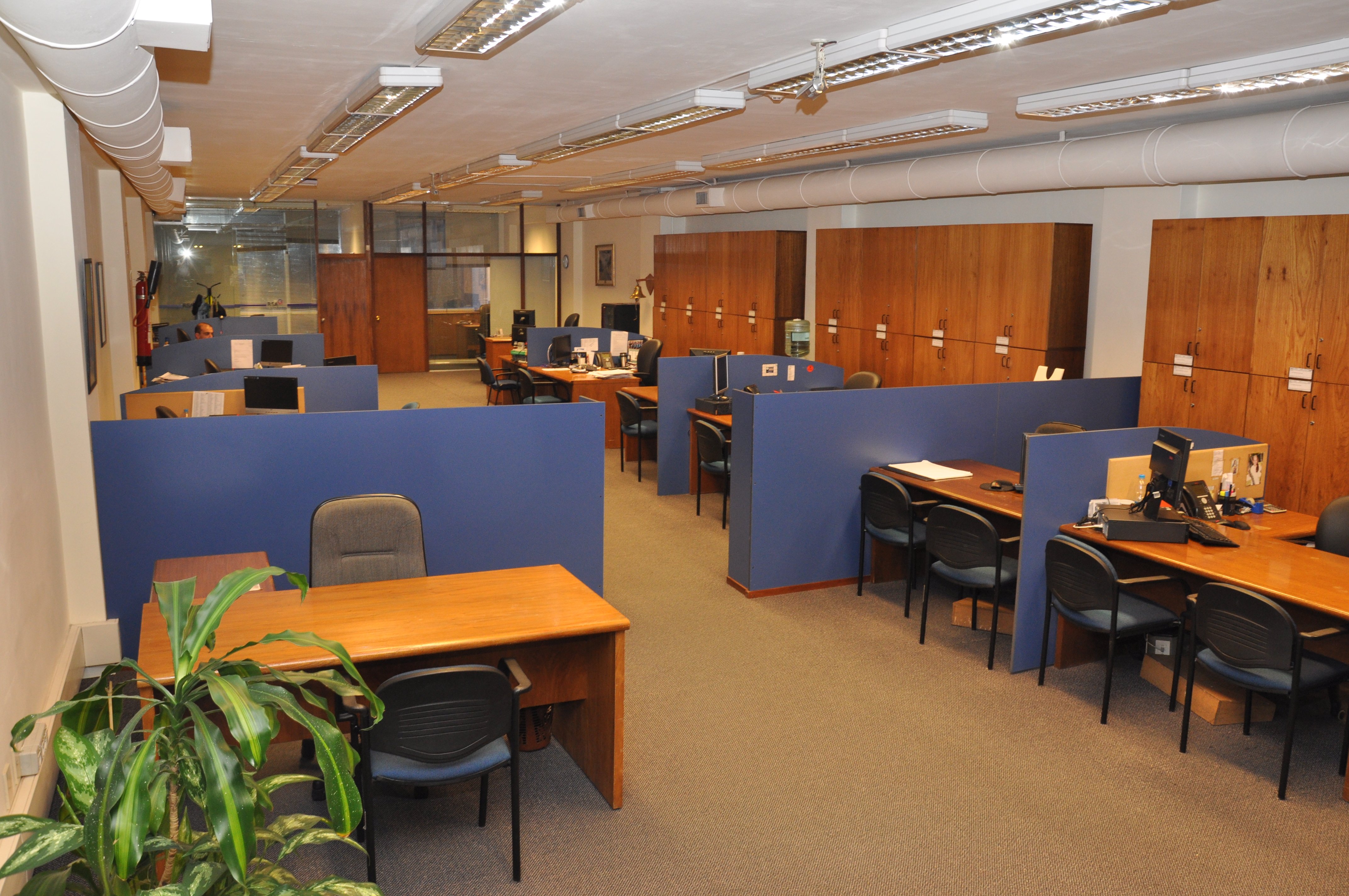 Alquiler de Oficinas en Edificio Sarandi, Ciudad Vieja · Foto 6