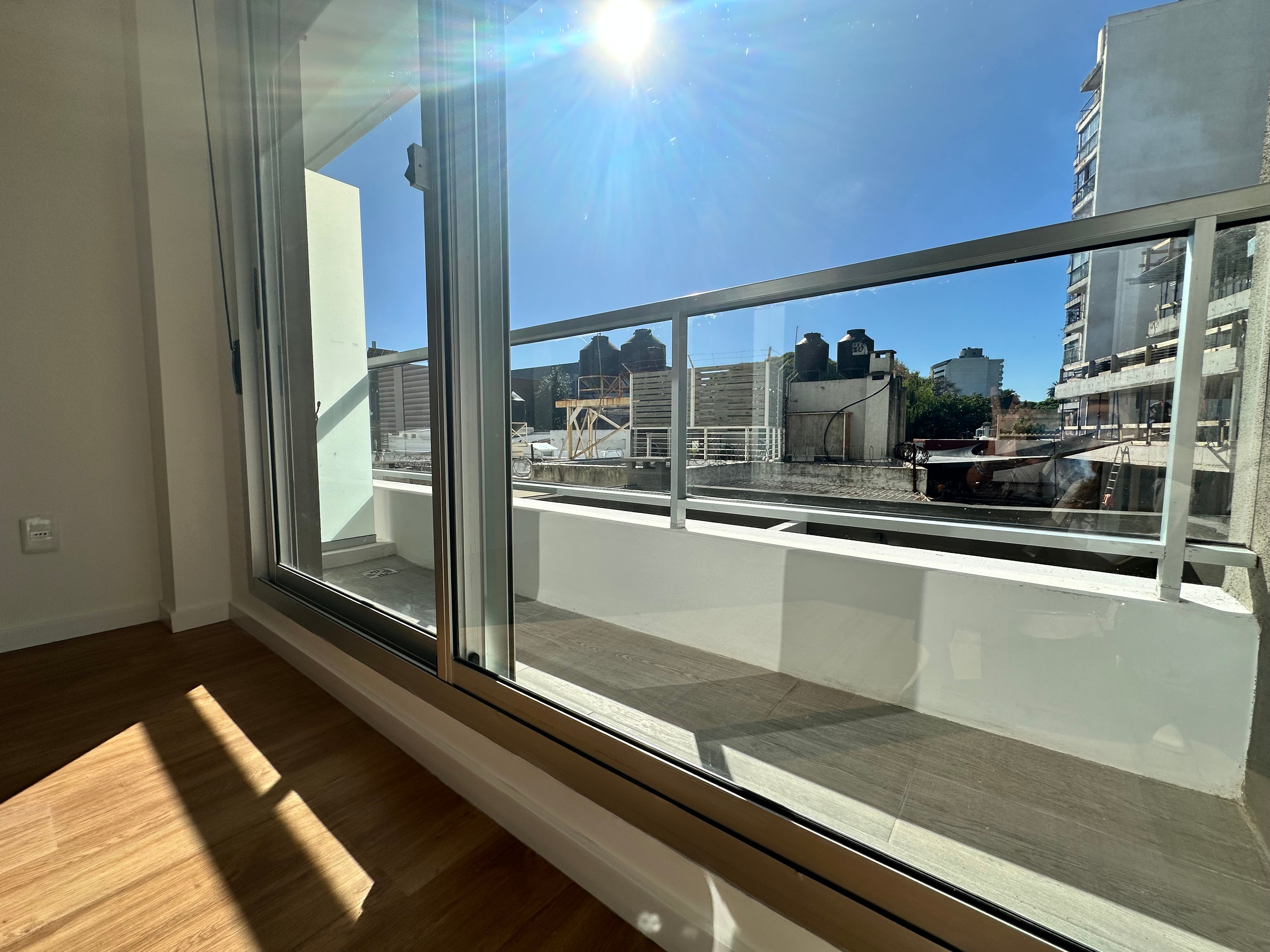 Alquiler Apartamento 1 Dormitorio en Tres Cruces, Smart Point · Foto 1
