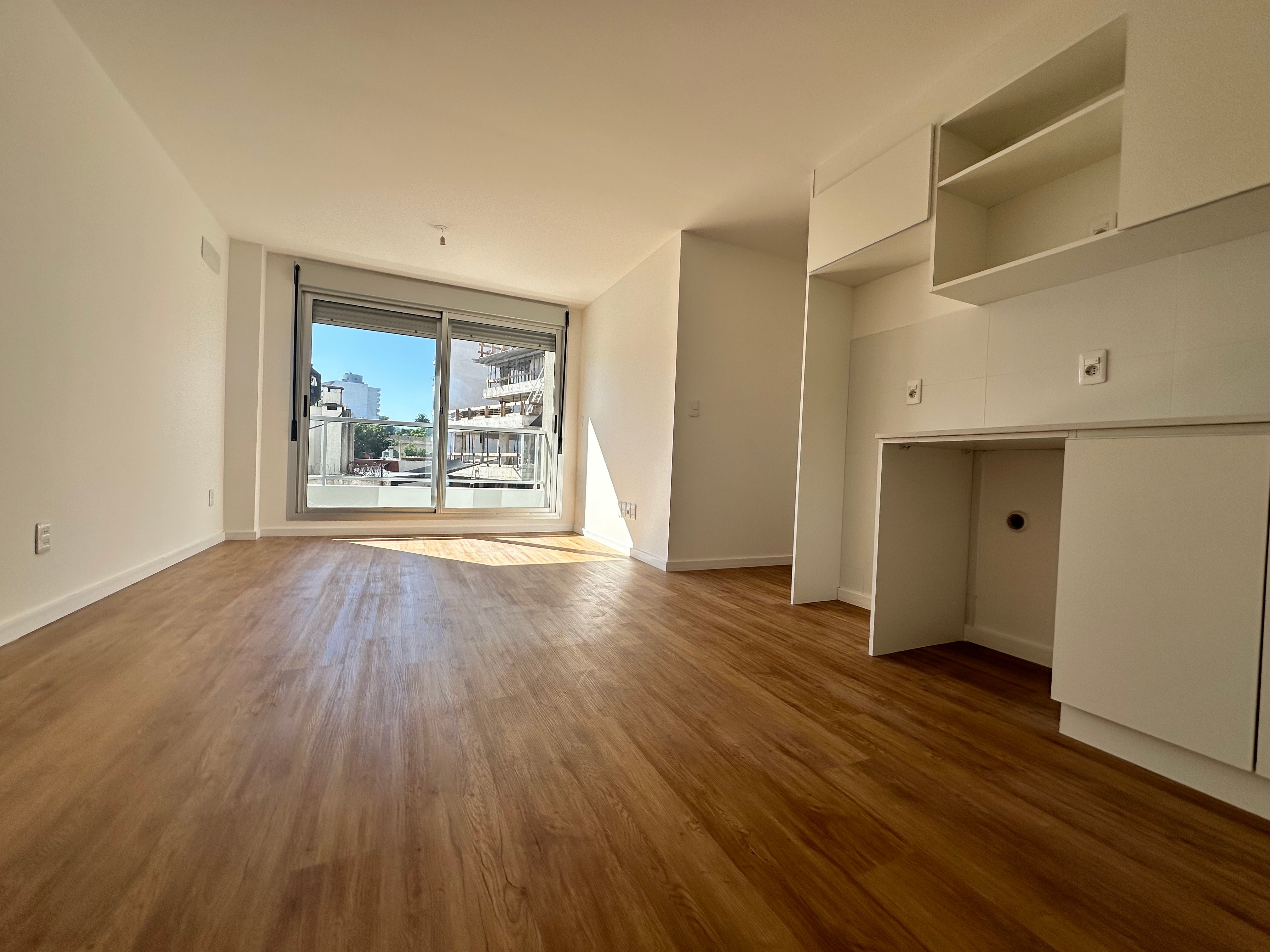 Alquiler Apartamento 1 Dormitorio en Tres Cruces, Smart Point · Foto 2