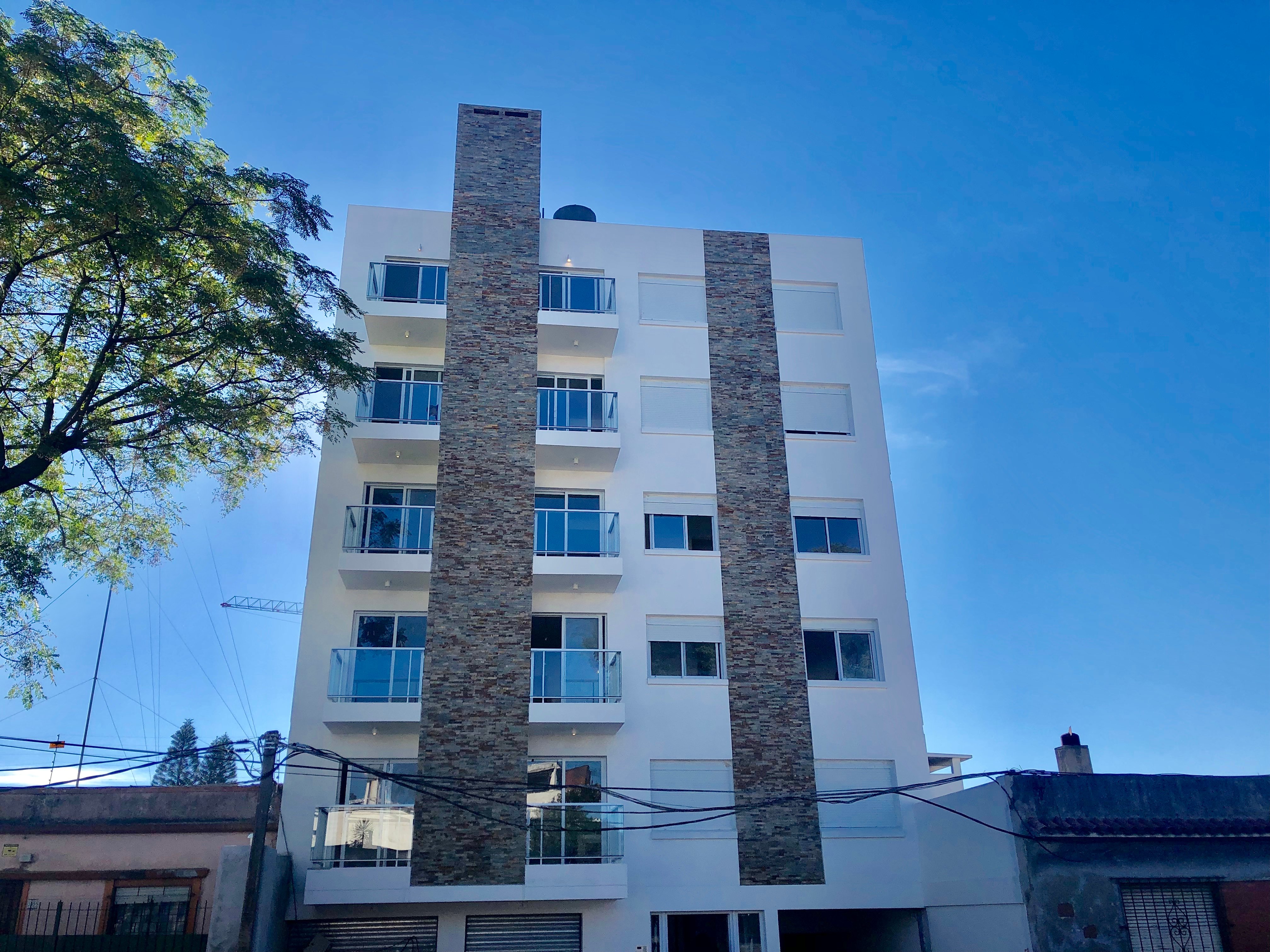 Alquiler de apartamento de 2 dormitorios en La Blanqueada / Edificio Luxar Park · Foto 9