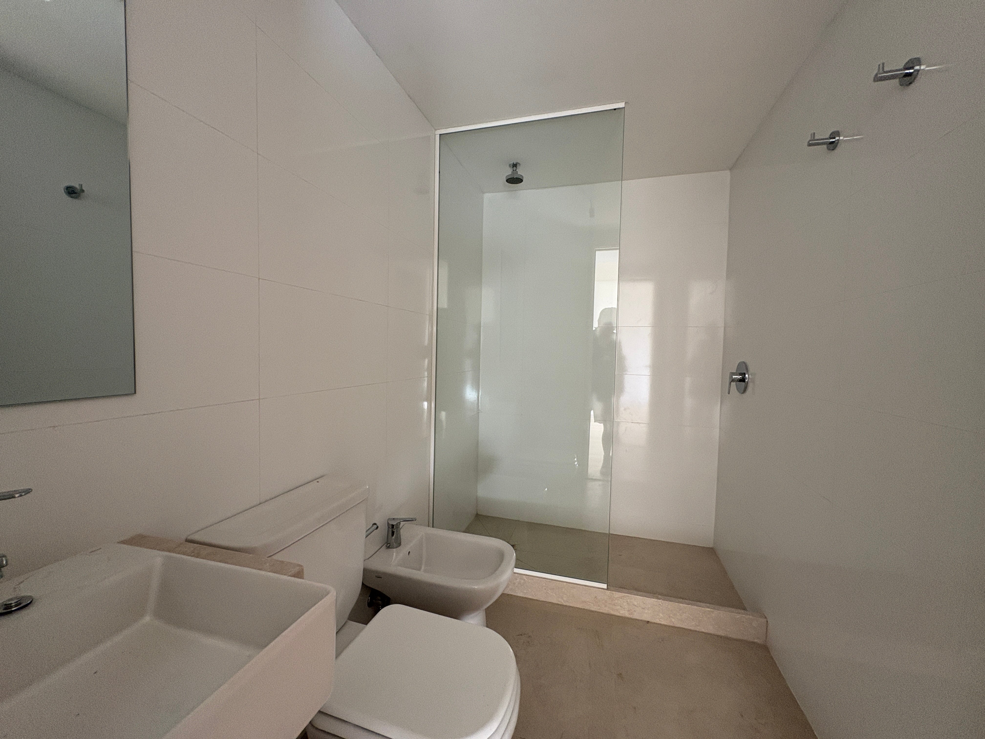 Alquiler de Apartamento de 1 dormitorio y garaje en Cordon · Foto 10