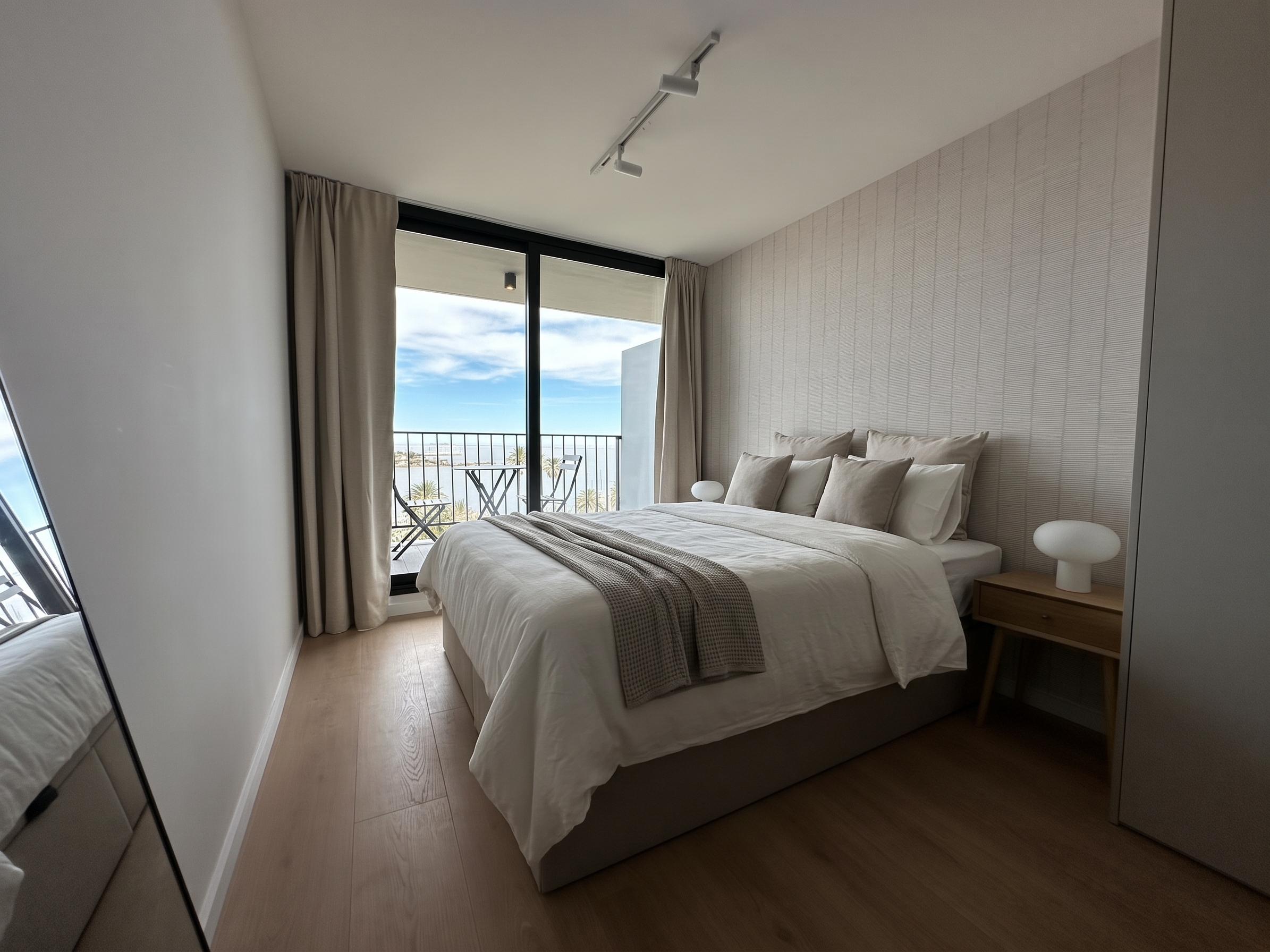 Alquiler de apartamento monoambiente amueblado en Cosmopolitan, Parque Rodó · Foto 5