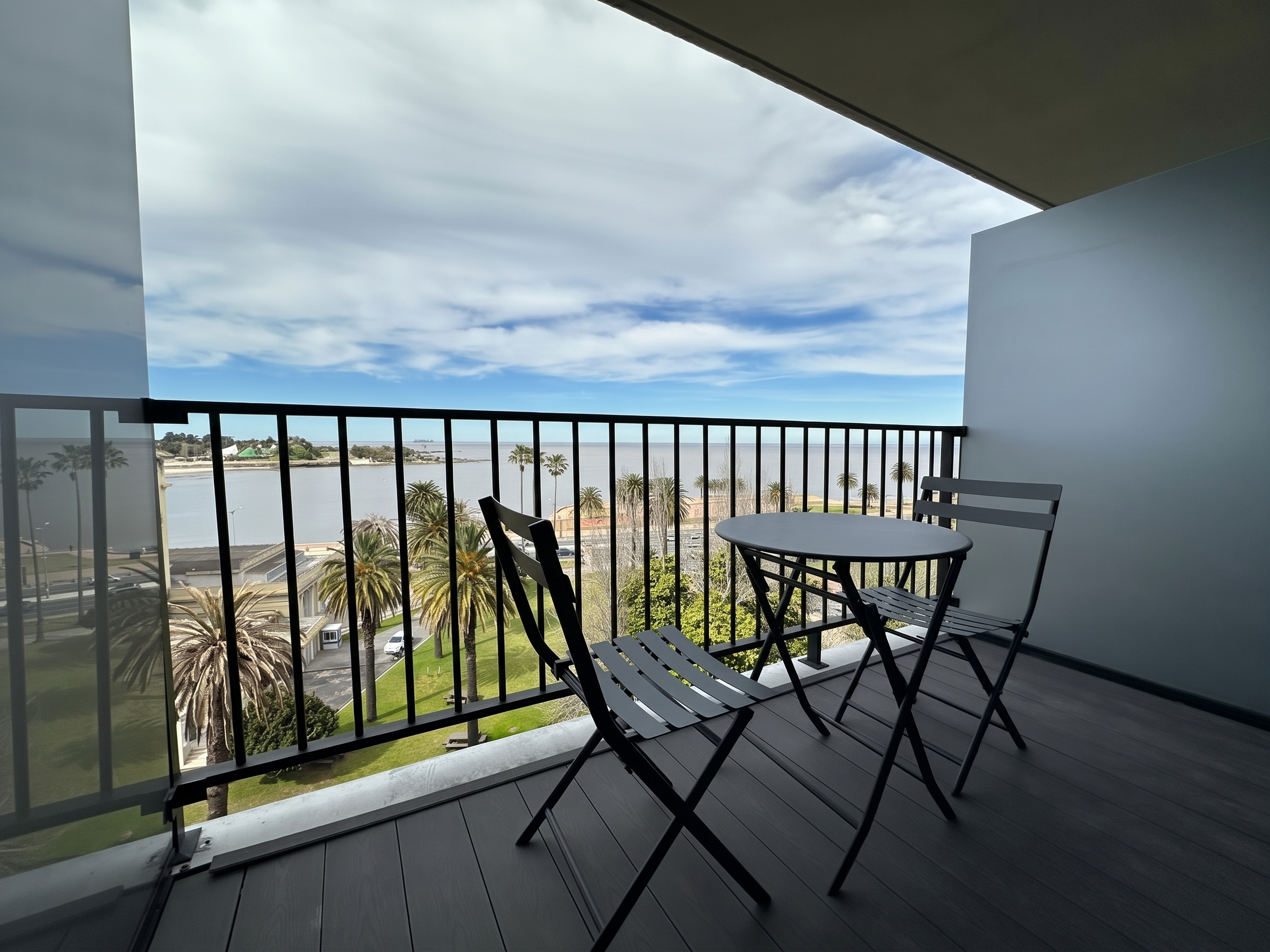 Alquiler de apartamento monoambiente amueblado en Cosmopolitan, Parque Rodó · Foto 2
