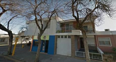 Oportunidad (2 Casas + Local) En Salto