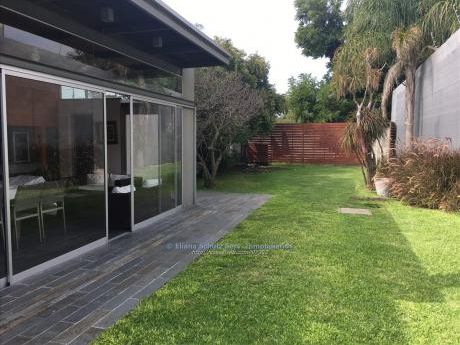 Venta Casa Pocitos 4 Dormitorios Jardin Garages