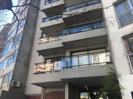 Alquiler Apartamento 2 Dormitorios Pocitos Garage