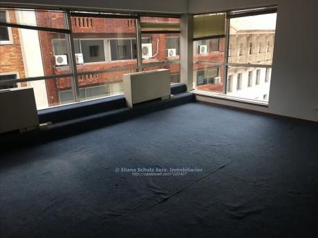Venta O Alquiler Oficina Ciudad Vieja 140 M2